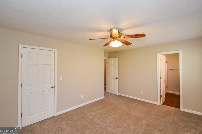 Building Photo - 4073 Westview St