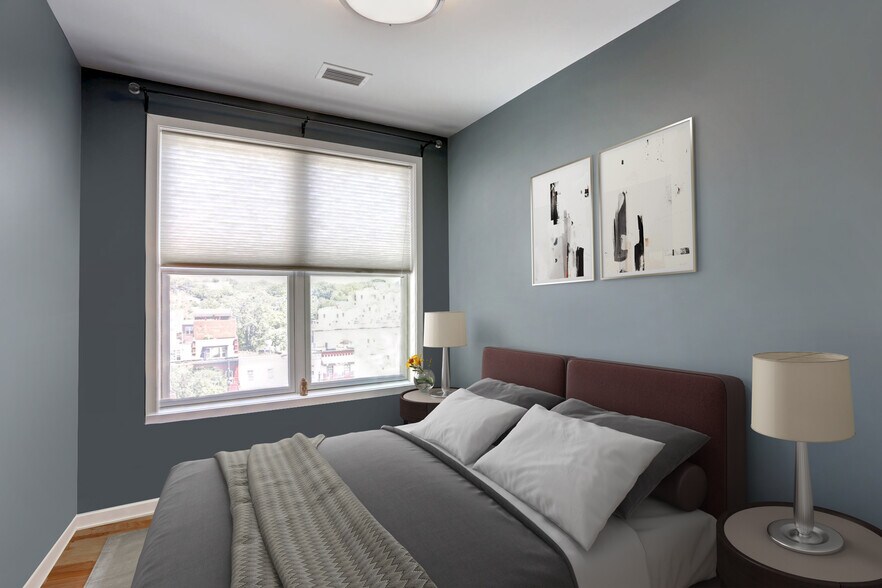 Building Photo - 1350 Maryland Ave NE