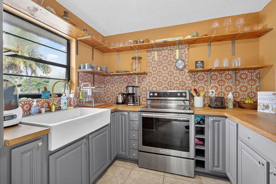 Building Photo - 326 Jupiter Lakes Blvd