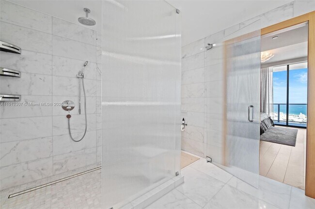 Building Photo - 500 Alton Rd