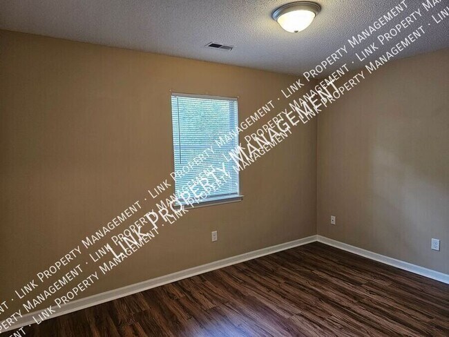 Building Photo - 5364 Haisten Ct