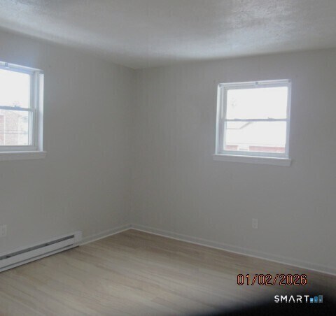 Building Photo - 152 Surrey Dr