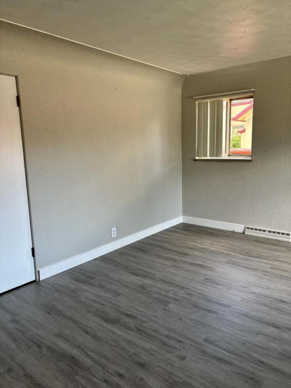 Building Photo - 347 N Washington Ave