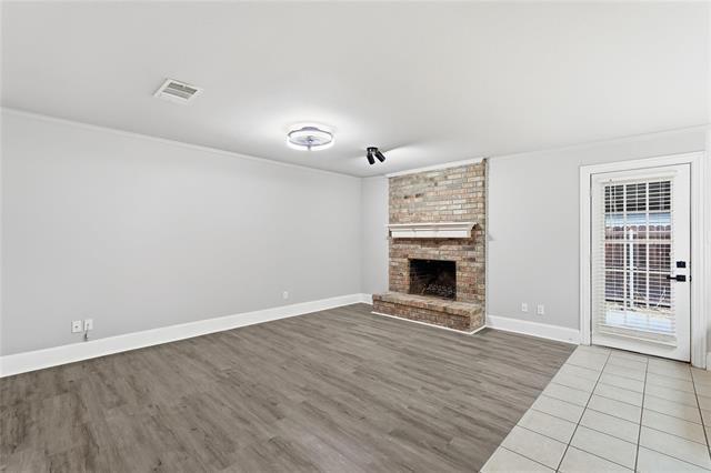 Building Photo - 2901 Branch Oaks Dr