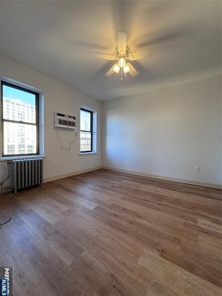 Building Photo - 287 Lawton Ave