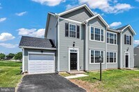 Building Photo - Luxury Duplexes