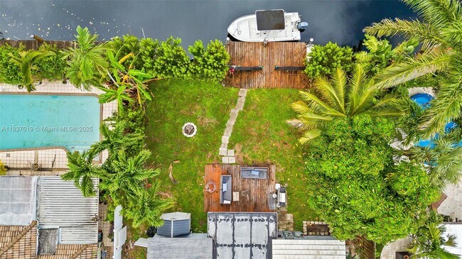 908 SW 12th Ct 908 SW 12th Ct - 908 Sw 12th Ct Fort Lauderdale Fl Building Photo 