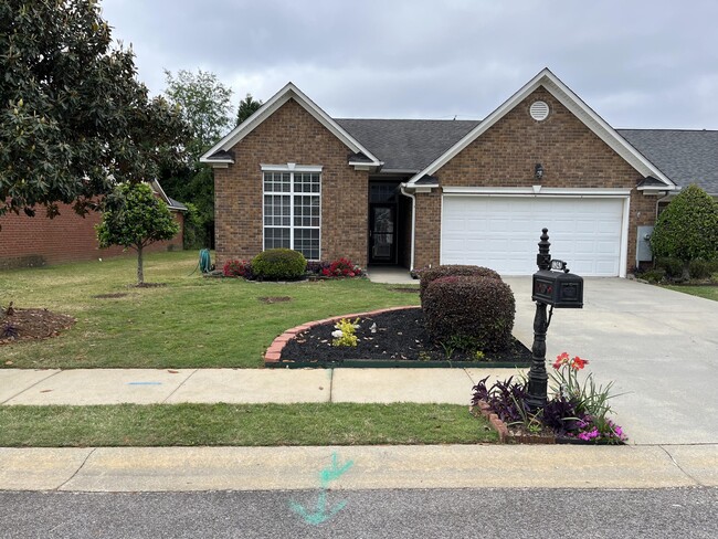 Primary Photo - 1247 Carriage Dr