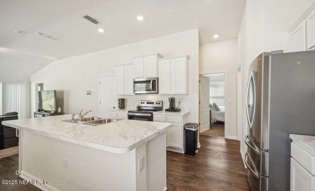 Building Photo - 6110 Bucking Bronco Dr