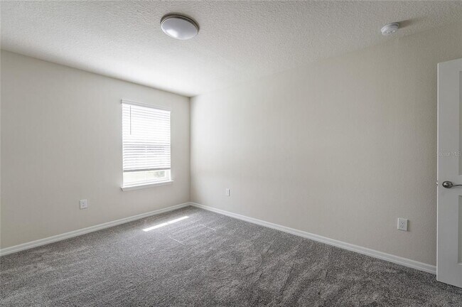 Building Photo - 10591 Bissell St