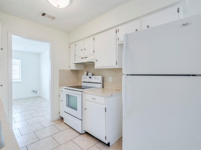 Building Photo - 3404 Willowrun Cove