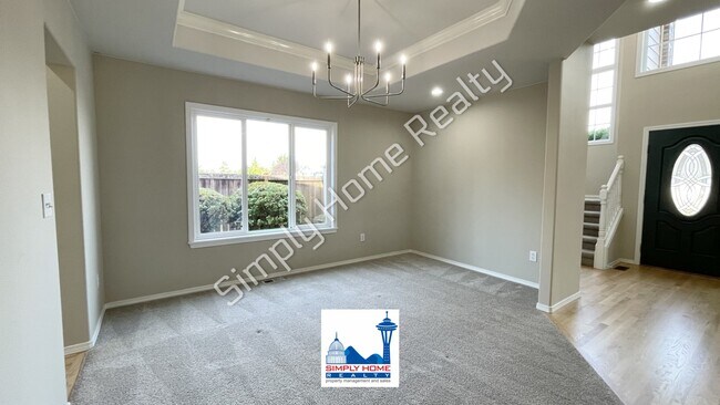 Building Photo - Step Inside this beautiful Home in Tacoma!