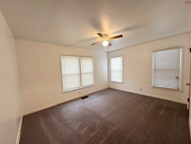 Building Photo - 3912 Gayle Ave