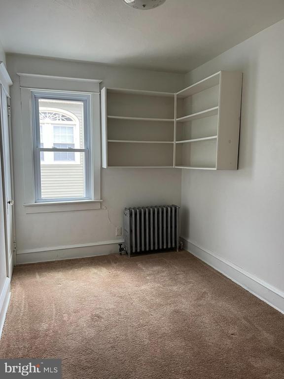 Building Photo - 3 N State St