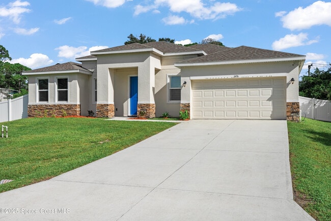Building Photo - 1426 Seeley Cir NW