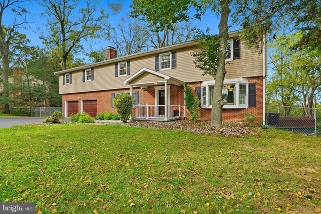 Building Photo - 5642 Jefferson Blvd