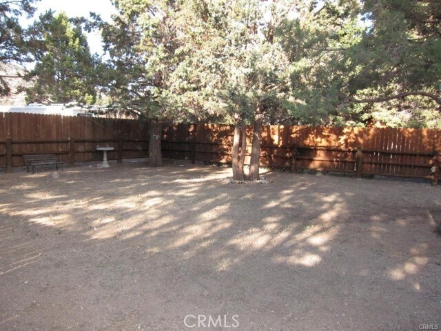 Building Photo - 317 E Mountain View Blvd