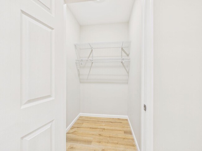 Building Photo - 1402 N 3rd St