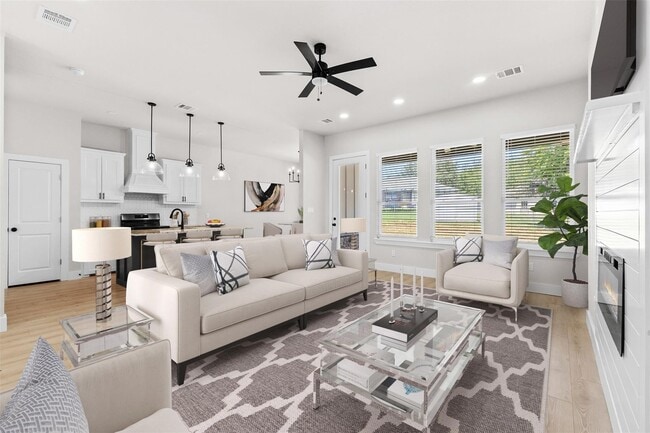 Building Photo - 2315 Progress Dr