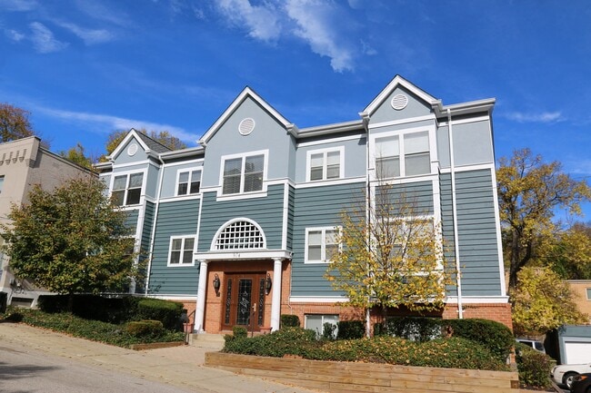 974 Paradrome Street - Mt. Adams Living