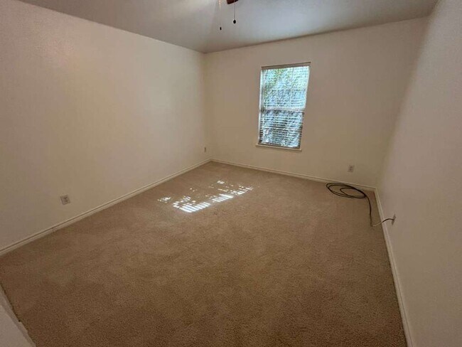 Building Photo - 6547 Portside Ridge Ln