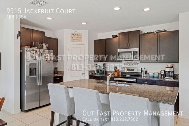 Building Photo - 9915 Jackfruit Ct