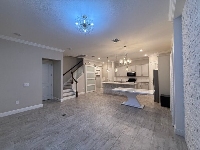 Building Photo - 1943 Standing Rock Cir