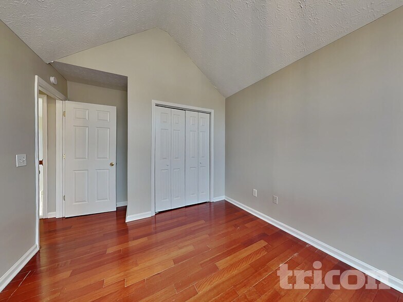 Building Photo - 3164 Brooksong Way