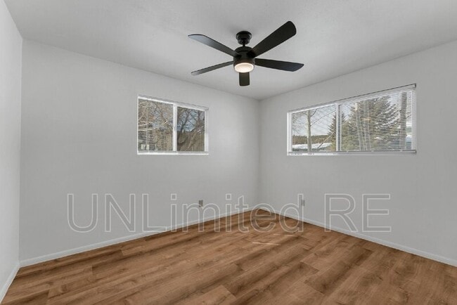 Building Photo - 2810 N Roberta Dr