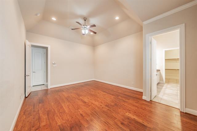 Building Photo - 568 Enfield Dr