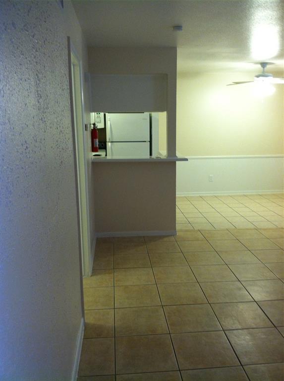 Building Photo - 1275 Witte Rd