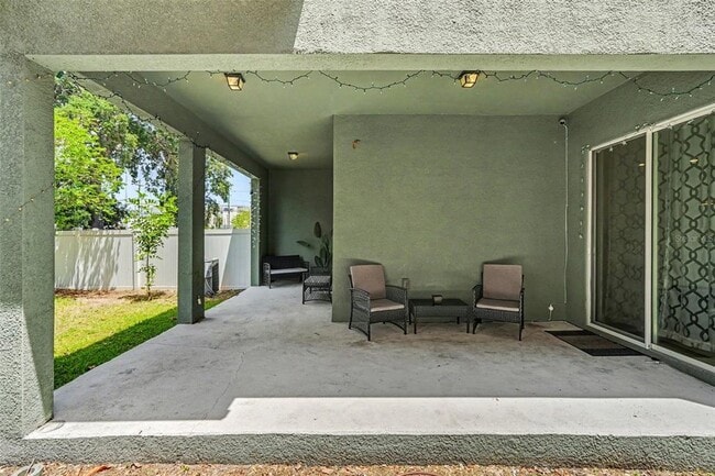 Building Photo - 109 S Newport Ave