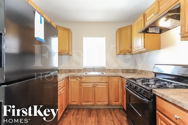 Building Photo - 1306 Brookside Ave