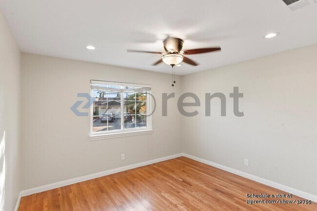 Building Photo - 34348 Atteridge Ct