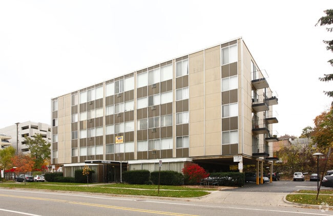 Building Photo - Bradford House