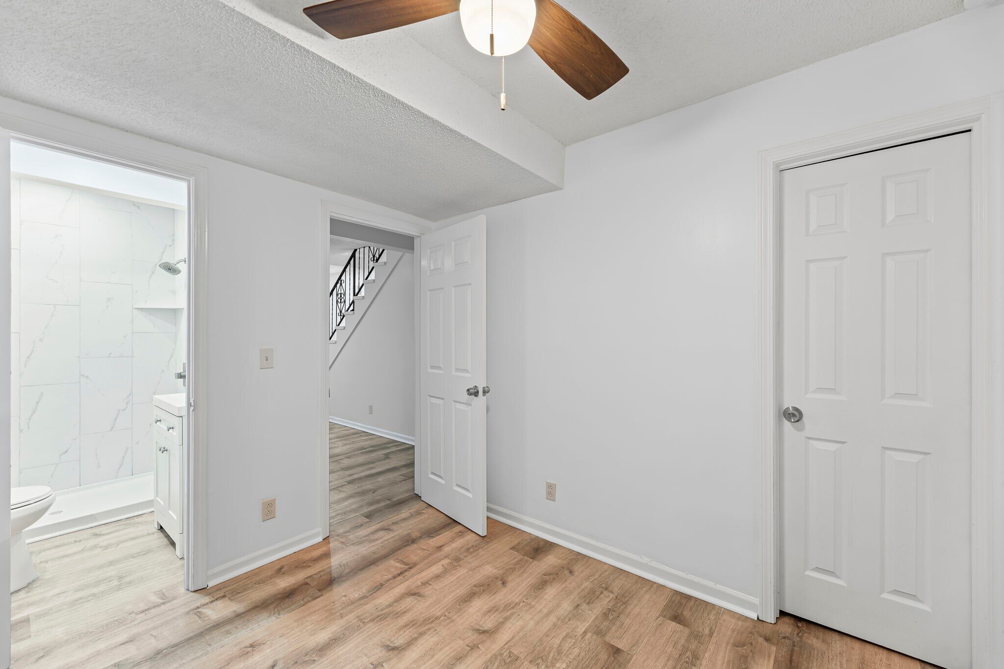 Building Photo - 226 S Ridgeview Rd