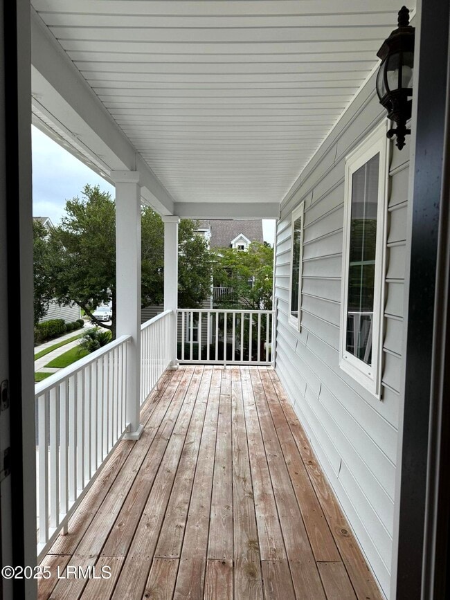 Building Photo - 17 Riversbridge Ct