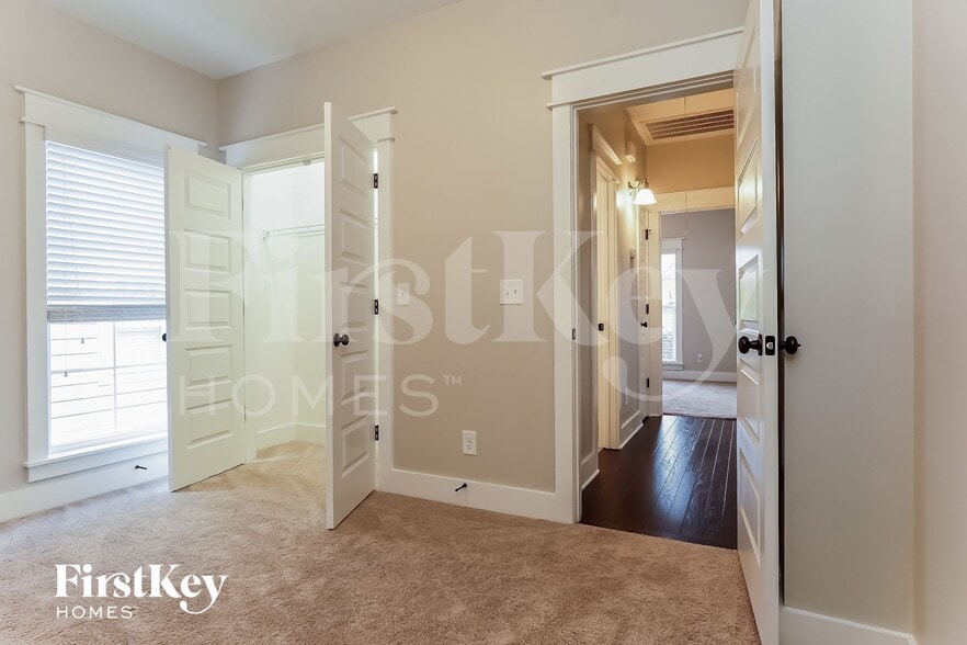 Building Photo - 2884 Montevallo Park Rd