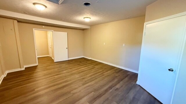 Building Photo - EAST SIDE 4 BEDROOM/1.5 BATH RANCH HOME FULLY RENOVATED AND AVAILABLE IMMEDIATELY