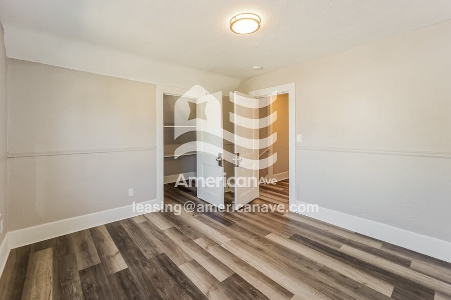 Building Photo - 3908 Leybourn Ave