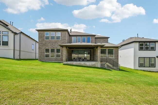 Building Photo - 5201 Olimpico Wy