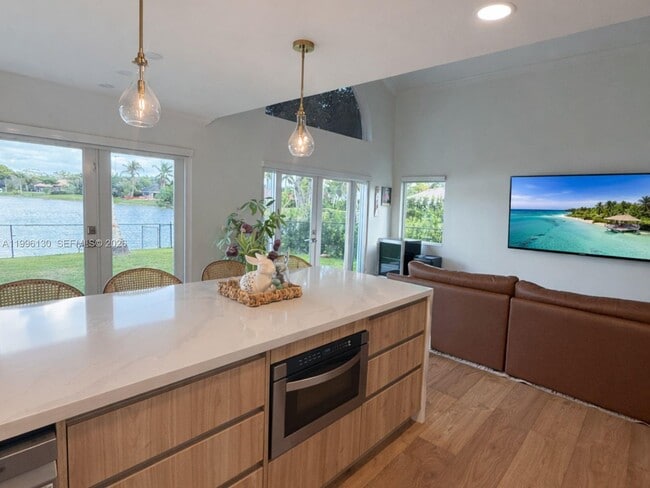 Building Photo - 311 NW 201st Ave