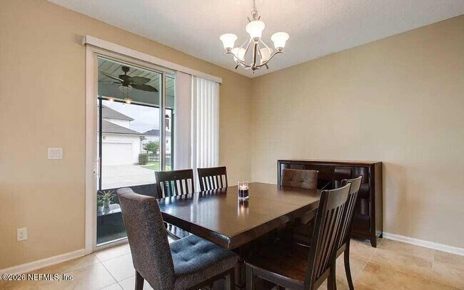 Building Photo - 459 Vineyard Ln