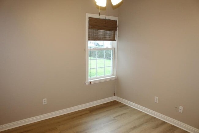 Building Photo - 3Bed/2Bath Upgraded Home off Mira Mesa Blvd~ Lepus