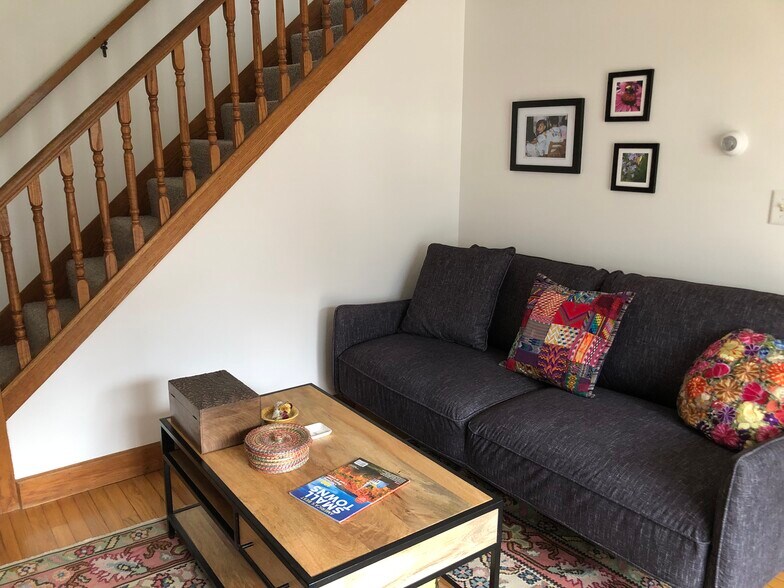 Building Photo - 167 Norfolk Rd