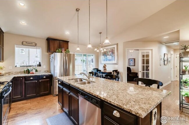 Building Photo - 757 Callisto Dr