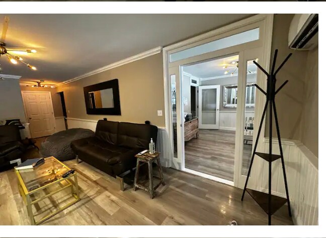 Building Photo - 1215 Glacier Stage Ln