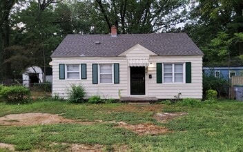 Building Photo - 3701 Barron Ave