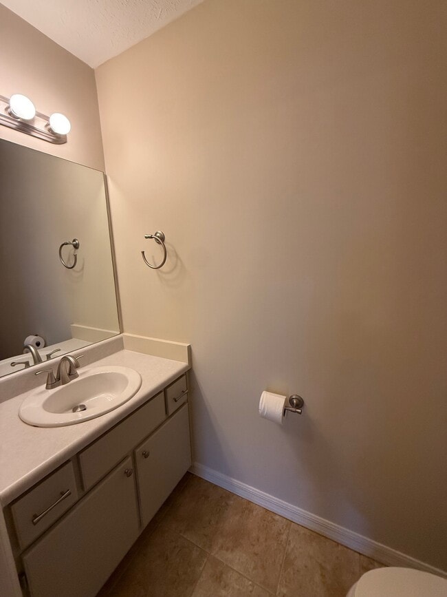 Building Photo - 6588 Harbour Blvd