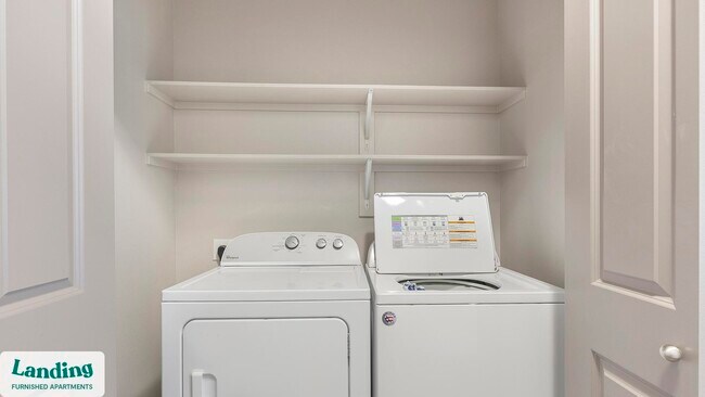 Building Photo - 650 S Main St